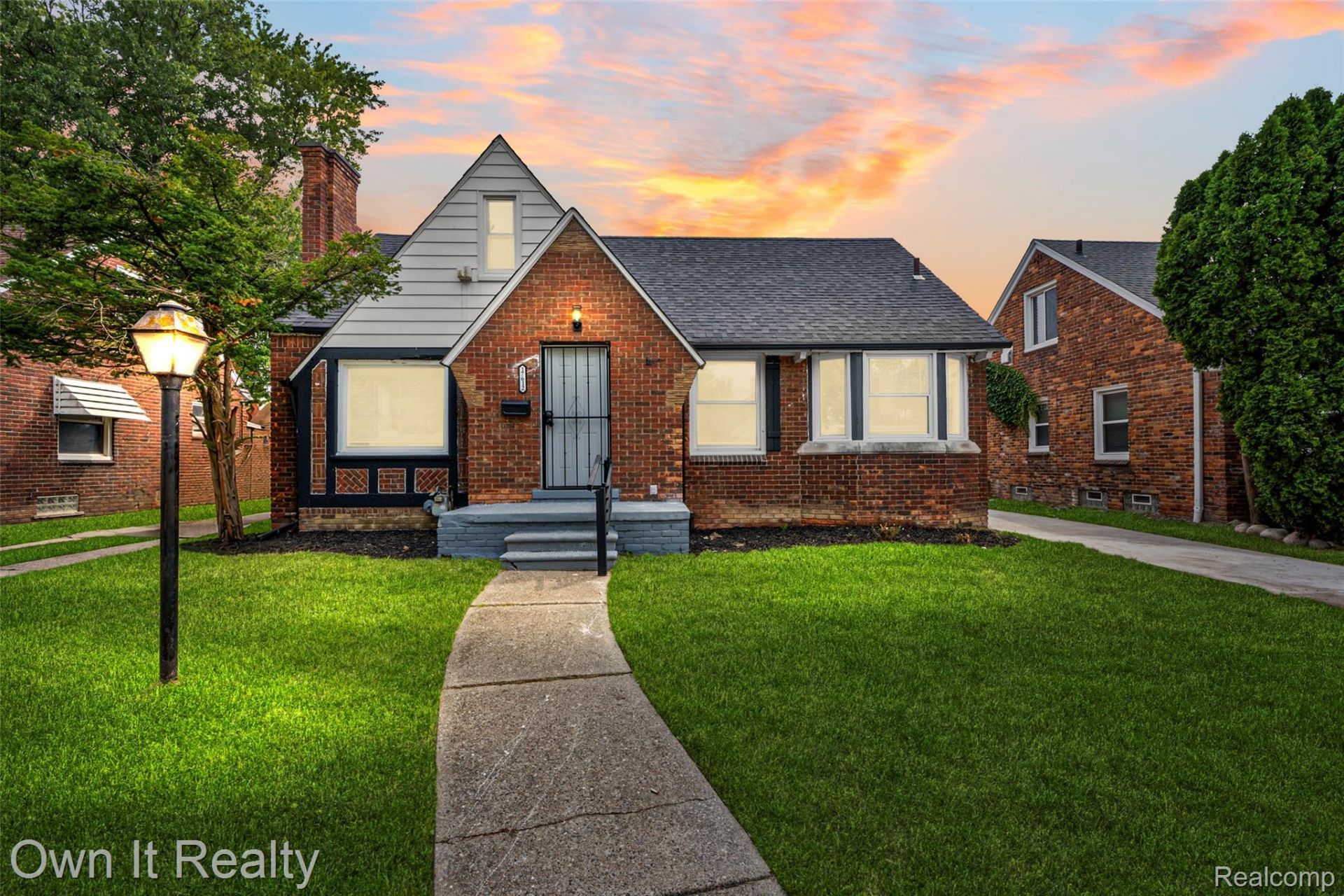 17612 Plainview Avenue, Detroit, Mi 48219 Main Photo