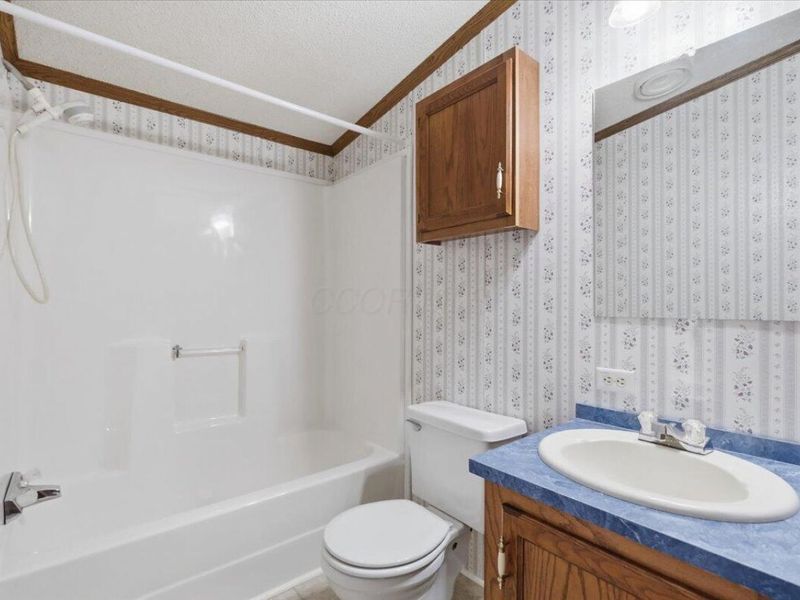 14570 Mccown Road NE, Newark, OH 43055 Photo 20