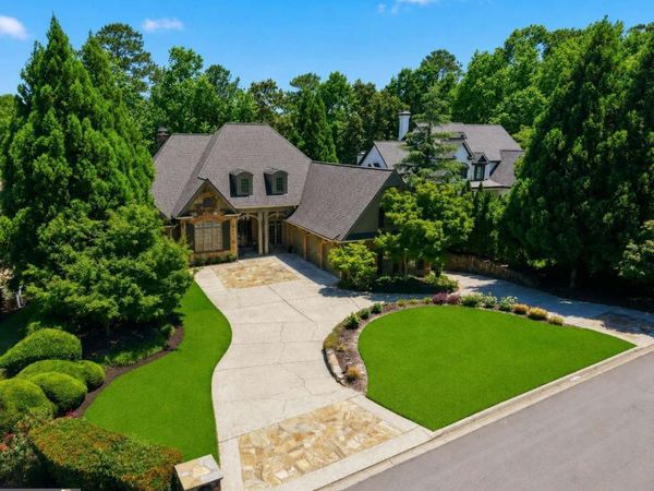 6945 Wakehurst Place, Cumming, GA 30040