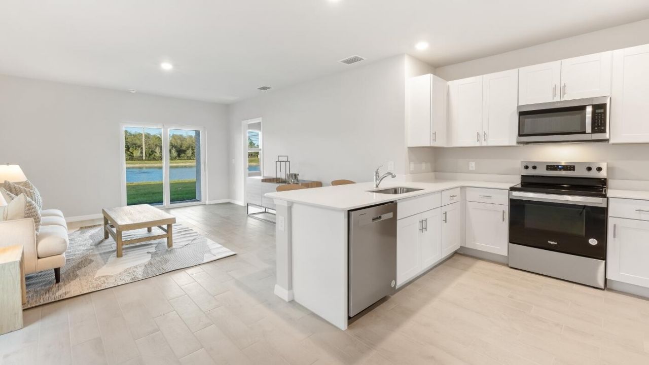 118 Tahoe Drive Photo 4