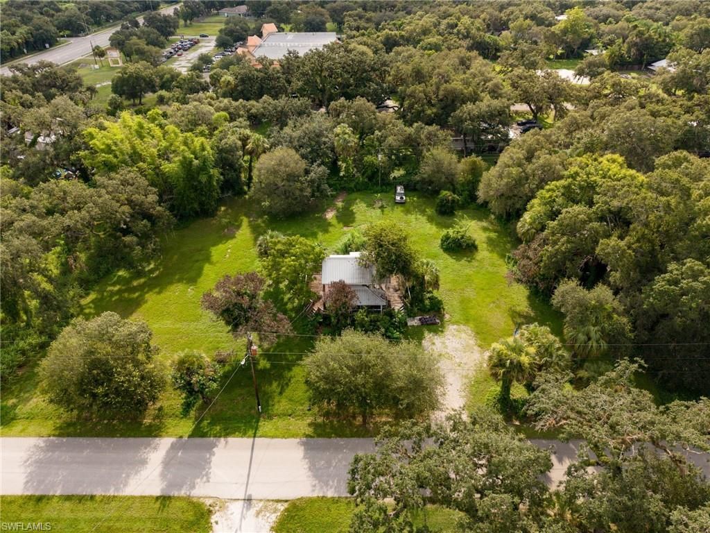 89 Calhoun St , Labelle, FL 33935 Photo