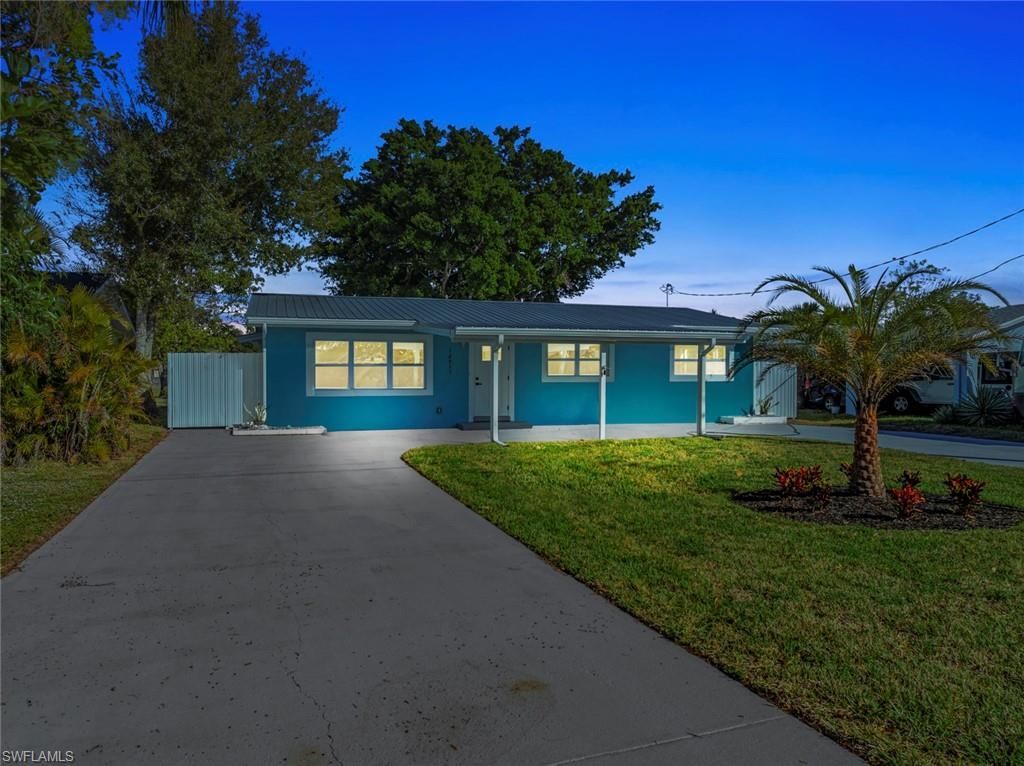 12511 Davis Blvd , Fort Myers, FL 33905 Photo