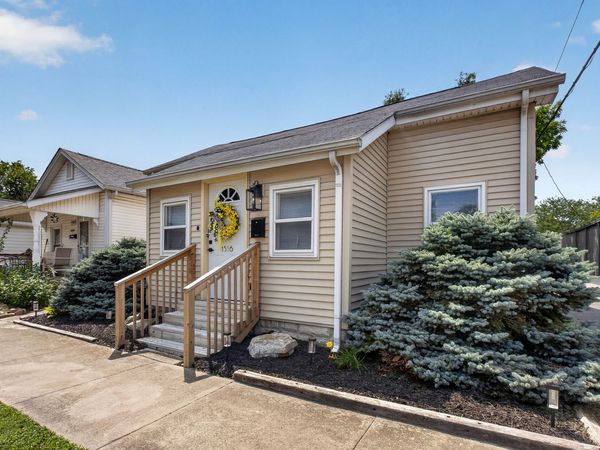 1516 Chestnut Street , Columbus, IN 47201