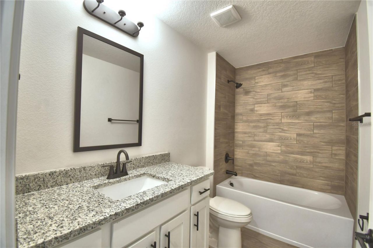 4964 Tennessee Lake Drive, Auburndale, FL 33823 Photo