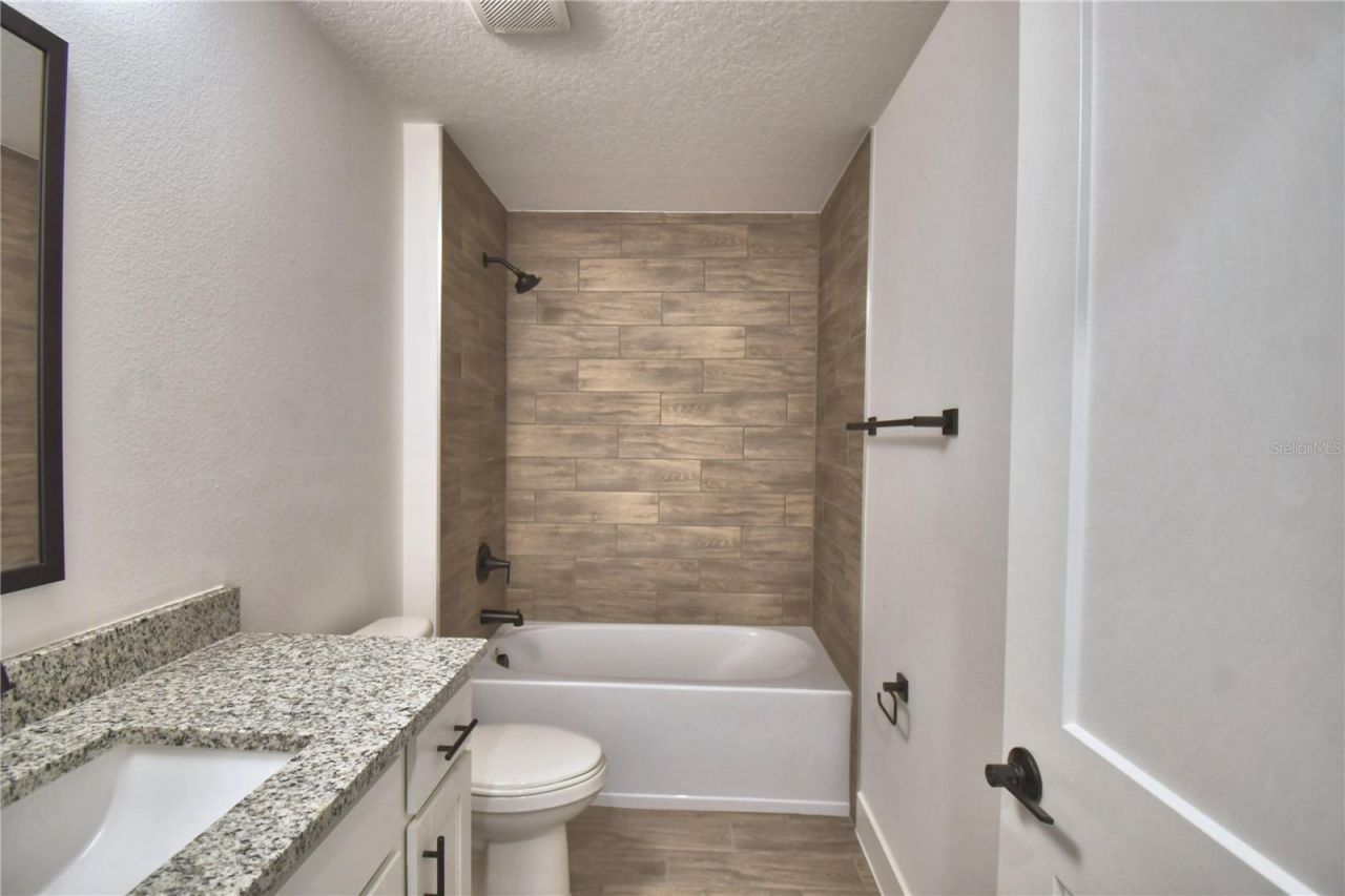 4964 Tennessee Lake Drive, Auburndale, FL 33823 Photo