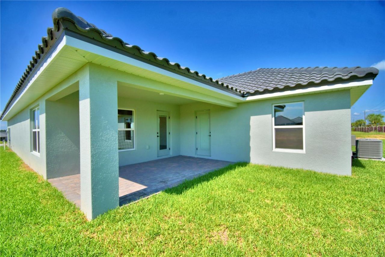 4964 Tennessee Lake Drive, Auburndale, FL 33823 Photo