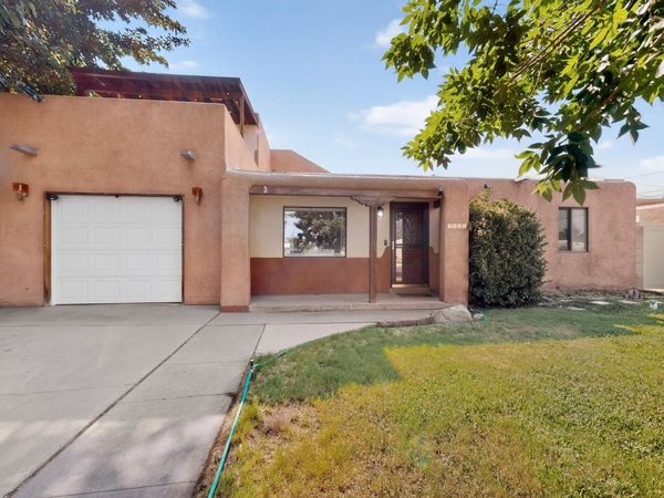 2340 Britt Street NE, Albuquerque, NM 87112