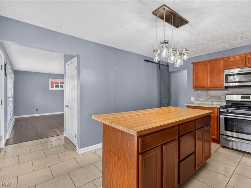 3321 Meadowwood Street NW, Massillon, OH 44646 Photo 14
