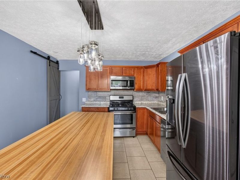 3321 Meadowwood Street NW, Massillon, OH 44646 Photo 17