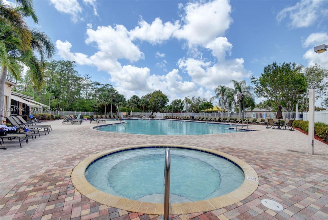 6543 Marbletree Ln, Lake Worth, FL 33467 Photo