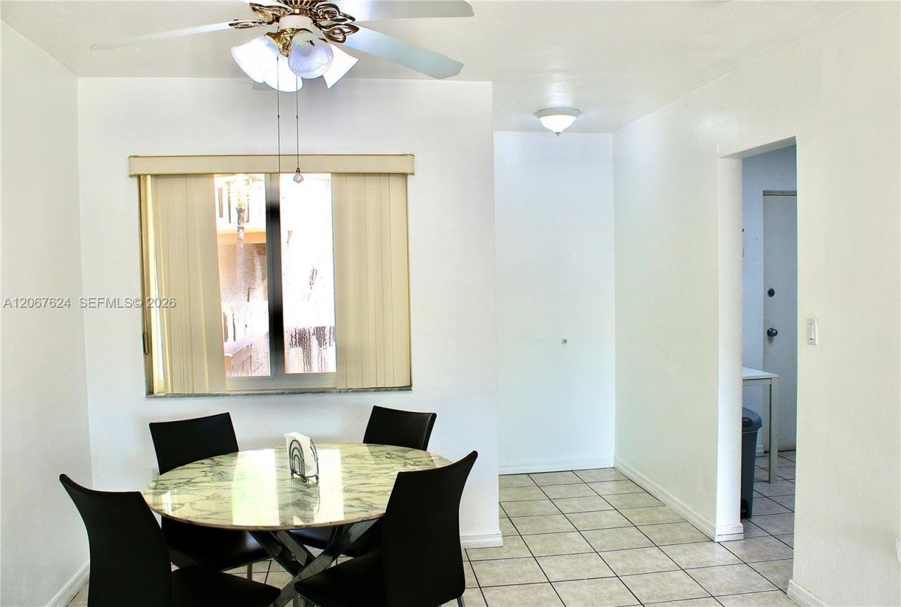 7440 Miami Lakes Dr, Unit F212, Miami Lakes, FL 33014 Photo