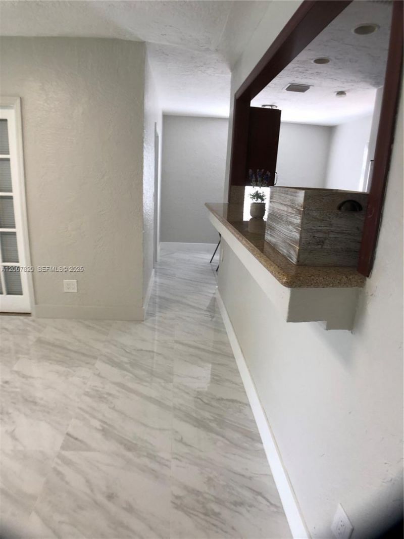 2111 Monroe Ter, Unit N/A, Hollywood, FL 33020 Photo
