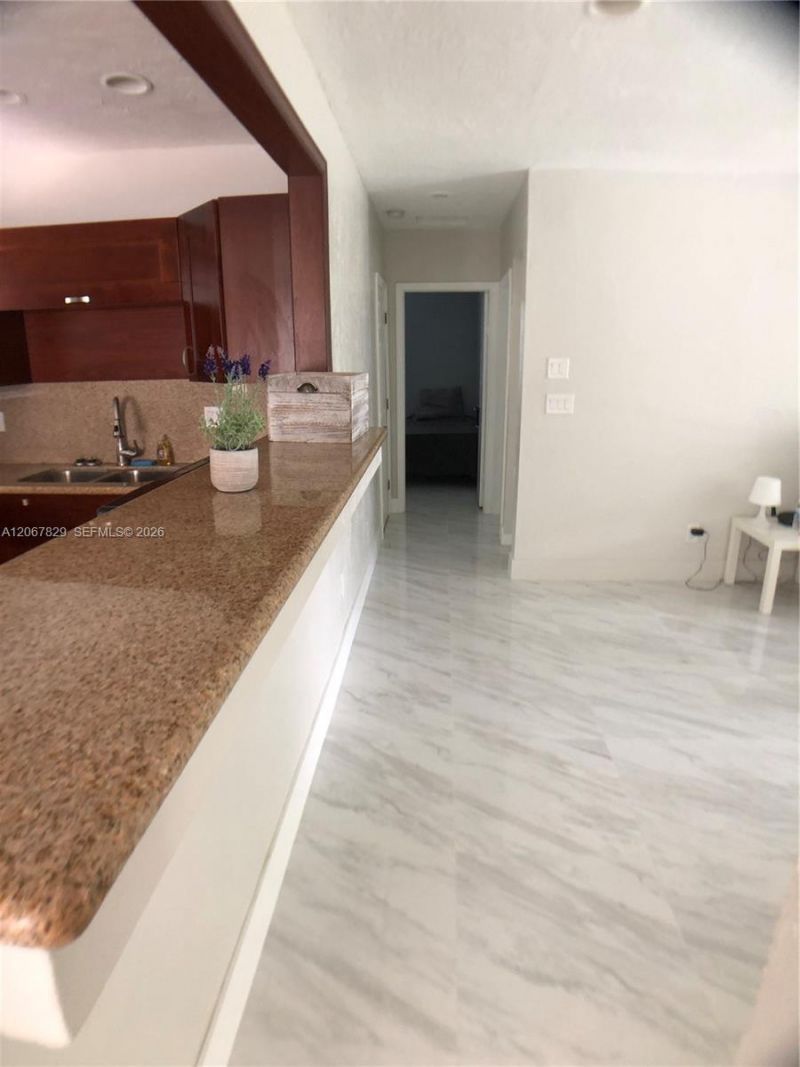2111 Monroe Ter, Unit N/A, Hollywood, FL 33020 Photo