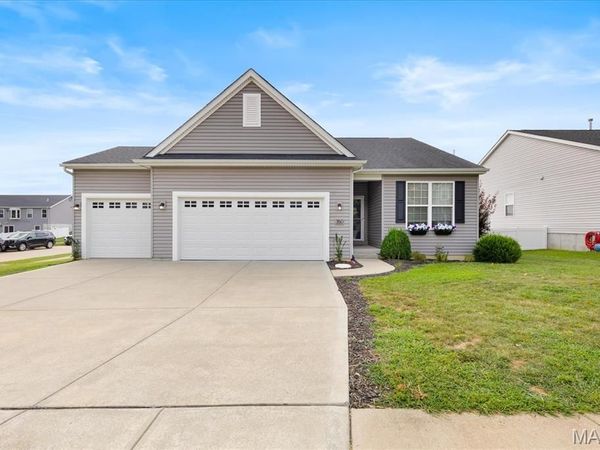 350 Huntleigh Parkway, Wentzville, MO 63385