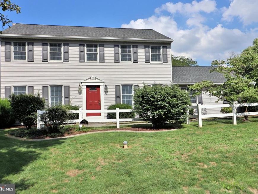 591 Crosswinds Drive, Lititz, PA 17543 Main Photo
