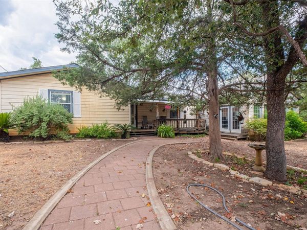 434 Mt Olive RD RD, Cedar Creek, TX 78612