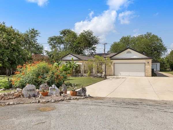 11808 Arnold LN, Austin, TX 78748