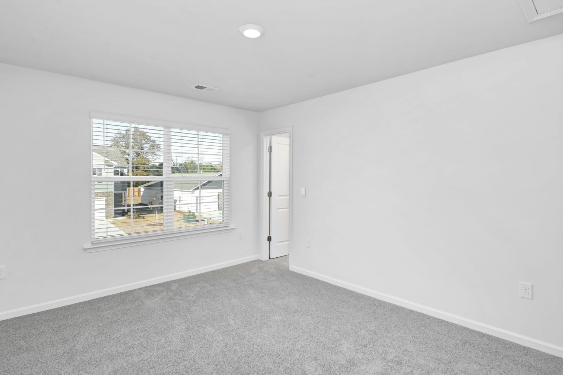 117 Tahoe Drive Photo 14