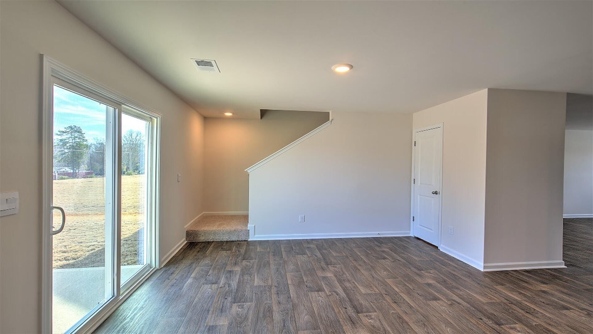 117 Tahoe Drive Photo 7