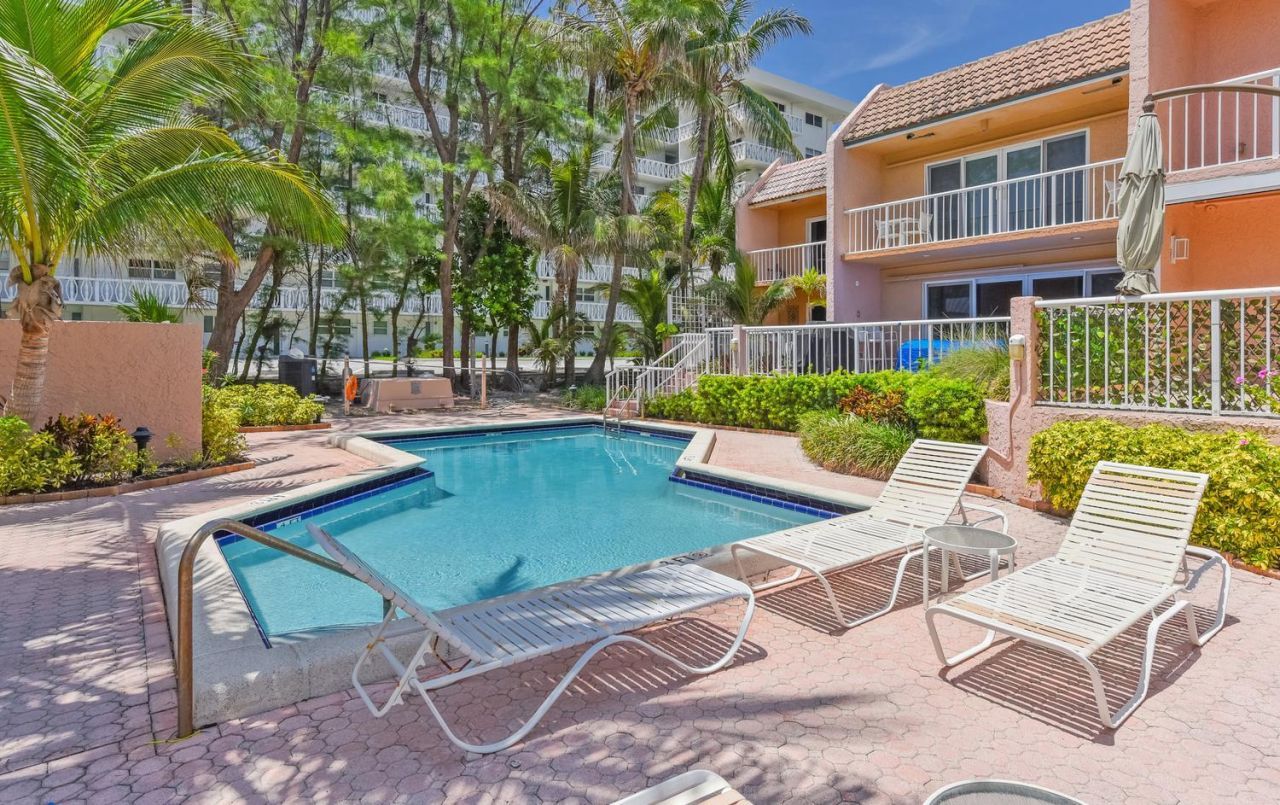 1172 Hillsboro Mile, Unit 2-4, Hillsboro Beach, FL 33062 Photo