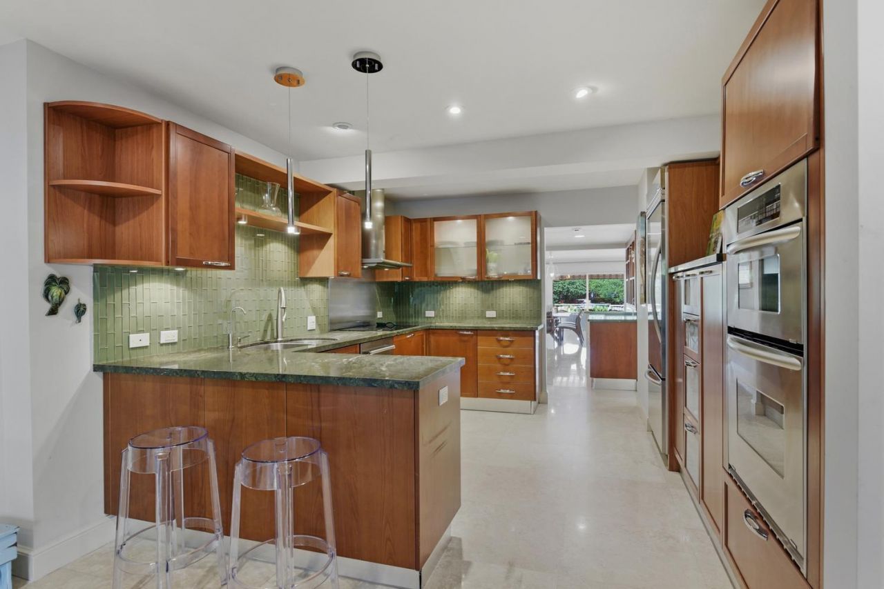 1172 Hillsboro Mile, Unit 2-4, Hillsboro Beach, FL 33062 Photo