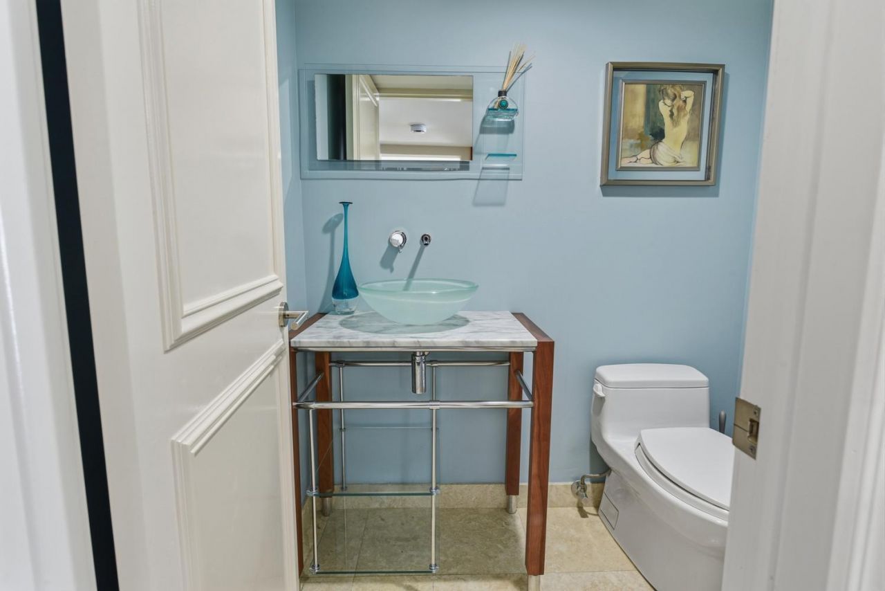 1172 Hillsboro Mile, Unit 2-4, Hillsboro Beach, FL 33062 Photo