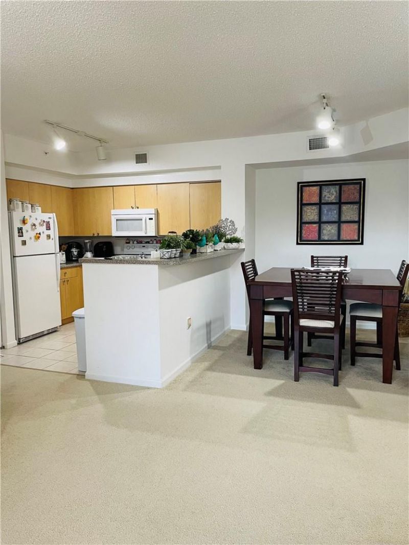 8020 N Nob Hill Road, Unit 206, Tamarac, FL 33321 Photo