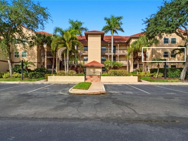 2400 FEATHER SOUND DRIVE, Unit 427, CLEARWATER, FL 33762