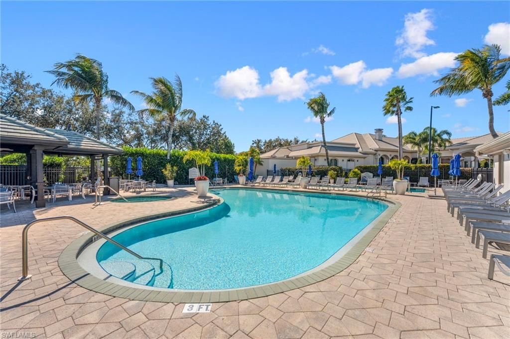 3485 Grand Cypress Dr, Unit 102, Naples, FL 34119 Photo