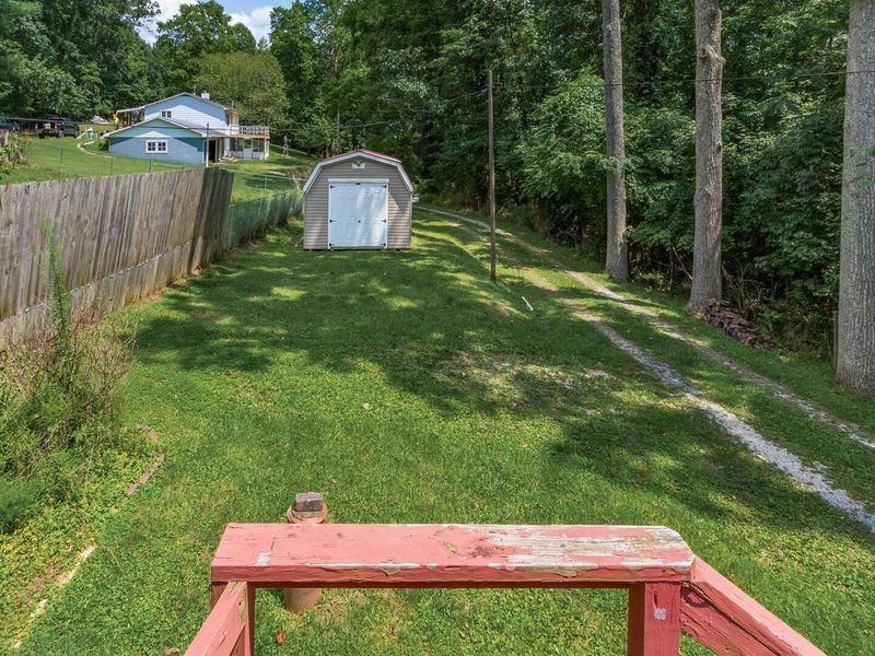 29880 Stage Coach Road , Logan, OH 43138 Photo 18