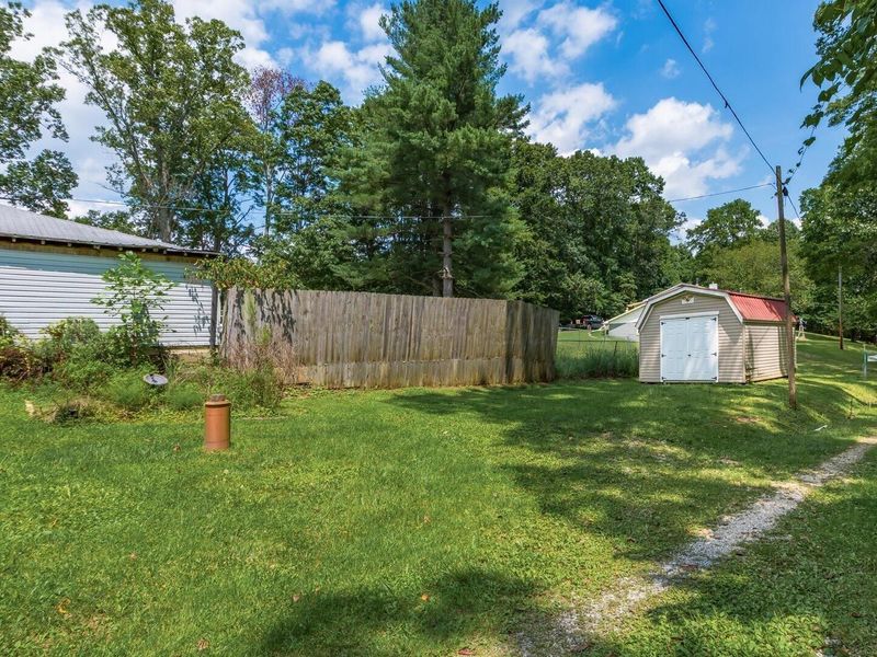 29880 Stage Coach Road , Logan, OH 43138 Photo 22