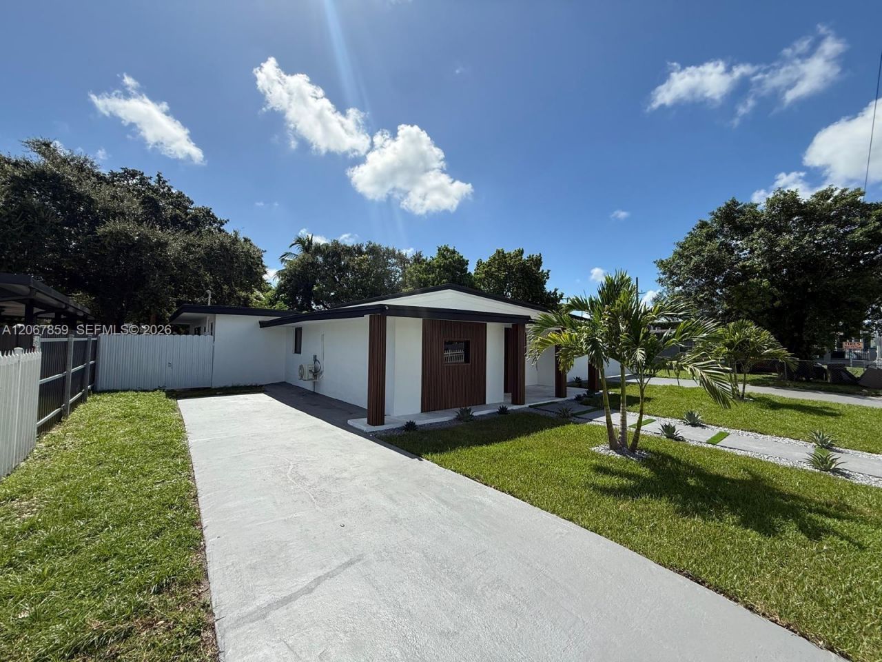 12001 NW 22nd Ave, Miami, FL 33167 Photo