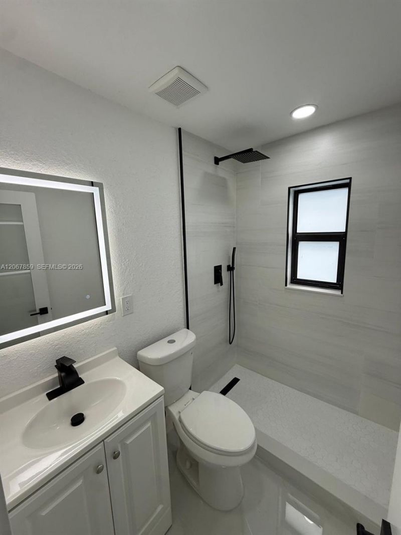12001 NW 22nd Ave, Miami, FL 33167 Photo