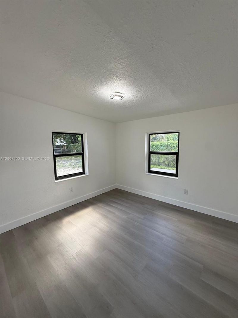 12001 NW 22nd Ave, Miami, FL 33167 Photo