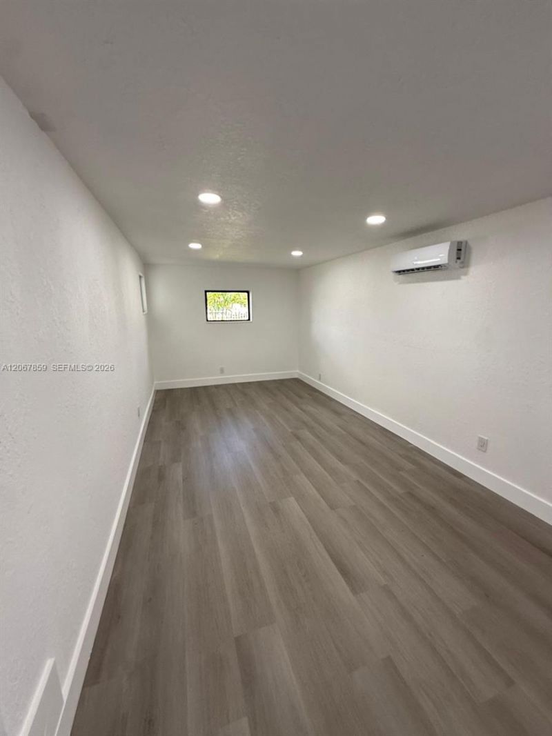 12001 NW 22nd Ave, Miami, FL 33167 Photo