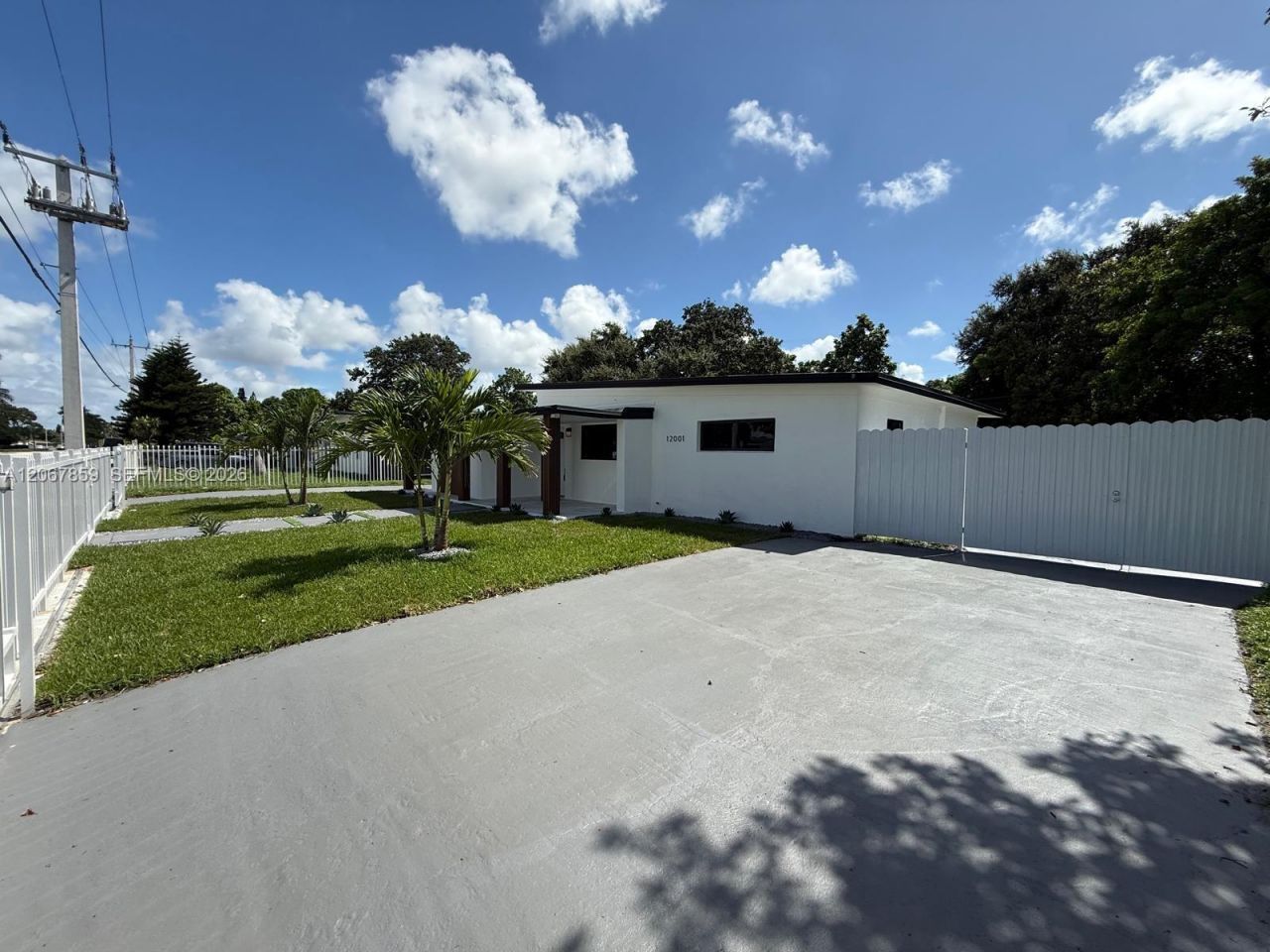 12001 NW 22nd Ave, Miami, FL 33167 Photo