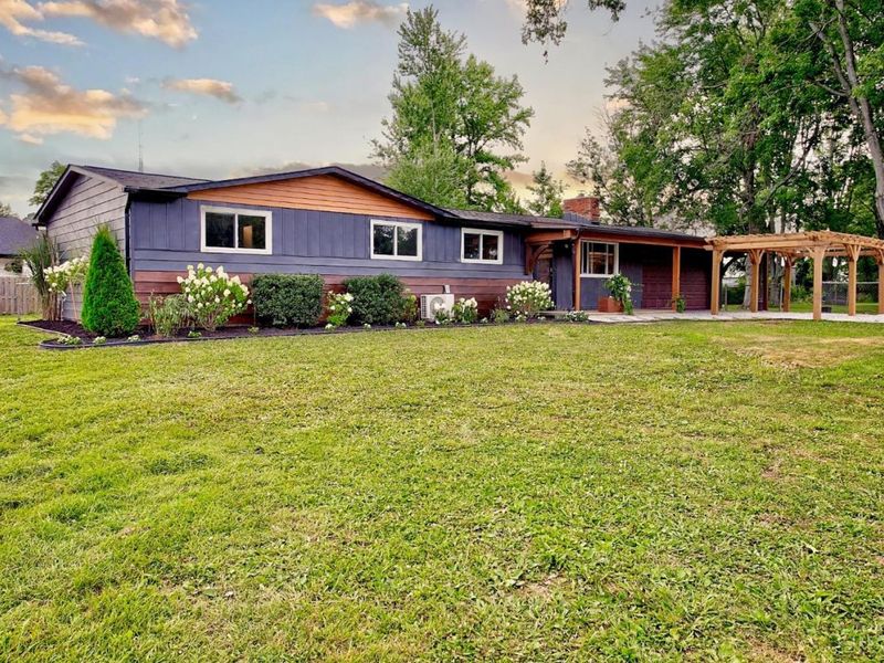 6697 Plum Street, Goshen Township, OH 45122 Photo 2