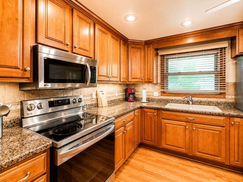 4735 W Ridgewood Road, Springfield, OH 45503 Photo 10