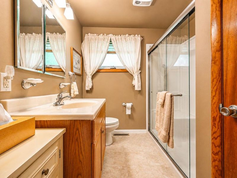 4735 W Ridgewood Road, Springfield, OH 45503 Photo 16