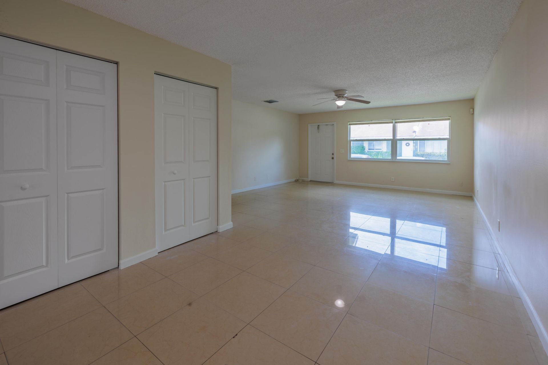 4755 Orleans Court, Unit B, West Palm Beach, FL 33415 Photo