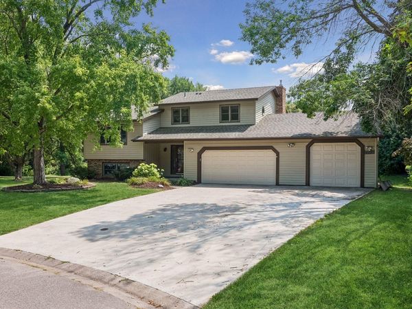 4109 78th Avenue N, Brooklyn Park, MN 55443