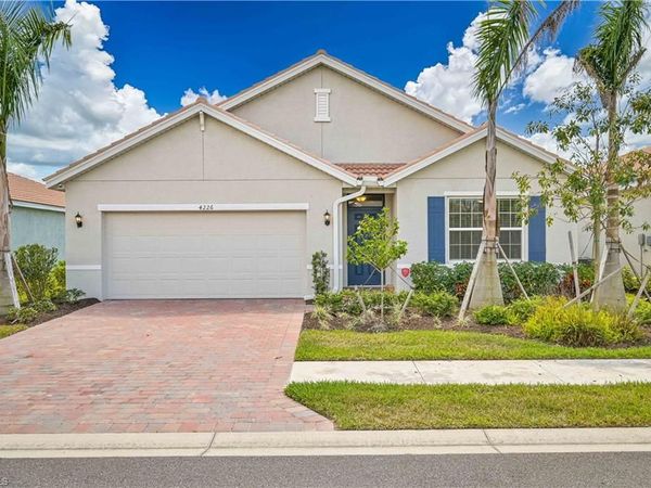 4226 Bloomfield ST , FORT MYERS, FL 33916