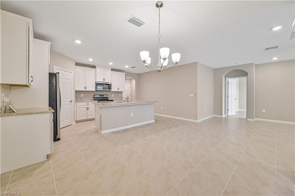 4226 Bloomfield St, Fort Myers, FL 33916 Photo