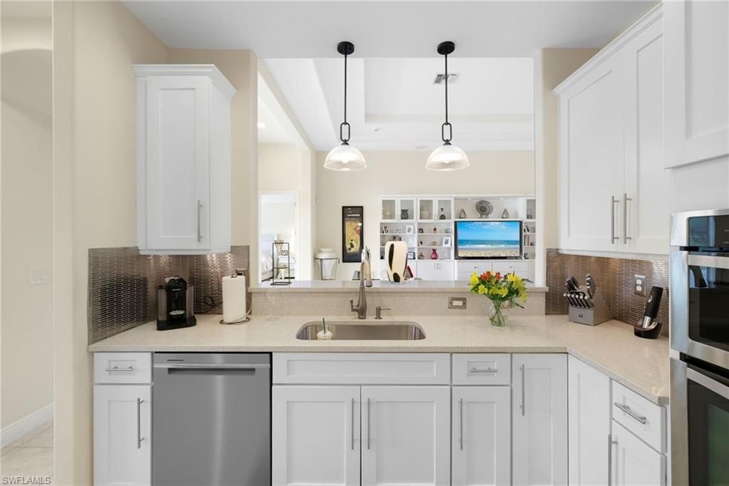23452 Sanabria Loop, Bonita Springs, FL 34135 Photo