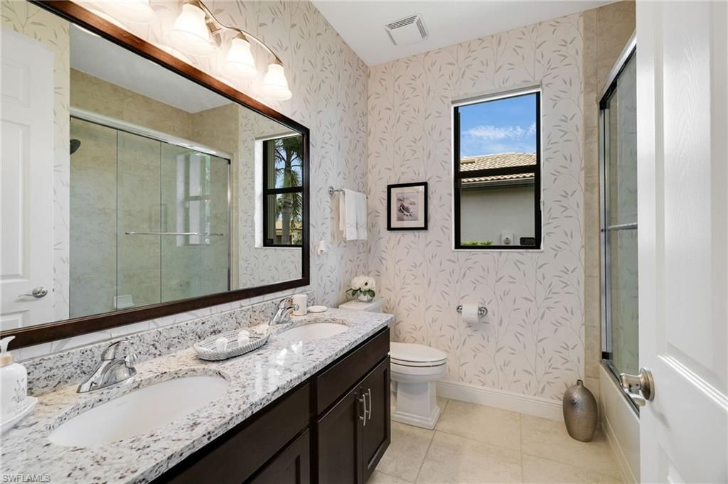 23452 Sanabria Loop, Bonita Springs, FL 34135 Photo