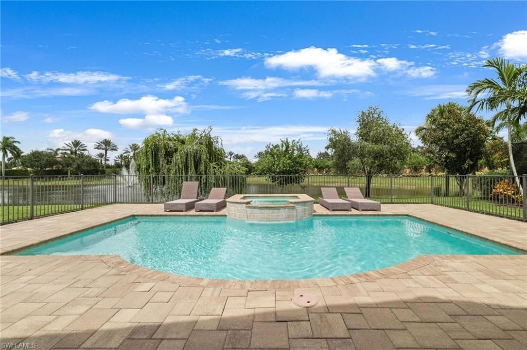 23452 Sanabria Loop, Bonita Springs, FL 34135 Photo