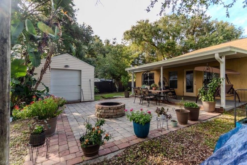 1098 Mission Ln, Labelle, FL 33935 Photo