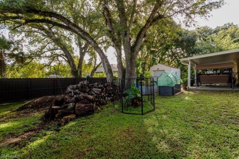1098 Mission Ln, Labelle, FL 33935 Photo