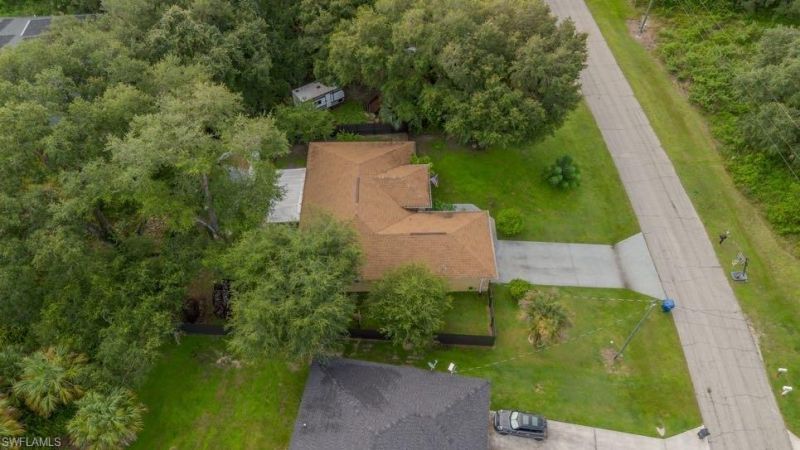 1098 Mission Ln, Labelle, FL 33935 Photo