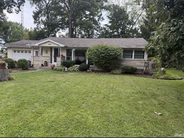 566 Sherwayne Drive, Berne, IN 46711